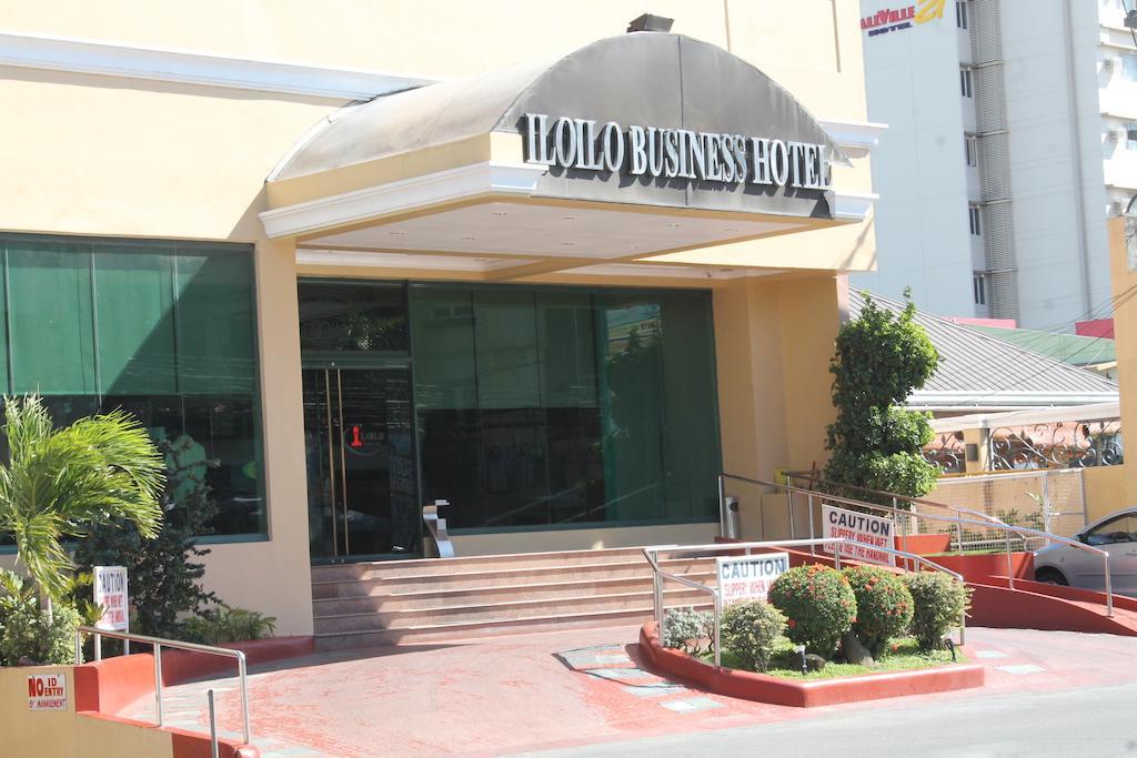 Iloilo Business Hotel Экстерьер фото
